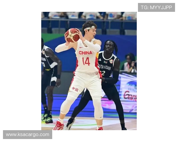 王哲林统领内线展现统治力助力球队冲击新赛季更高荣誉