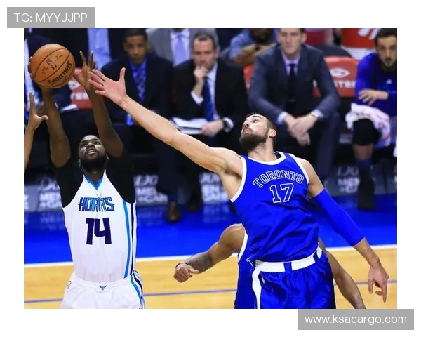 猛龙鏖战黄蜂全场激烈对攻双方球星爆发上演逆转好戏