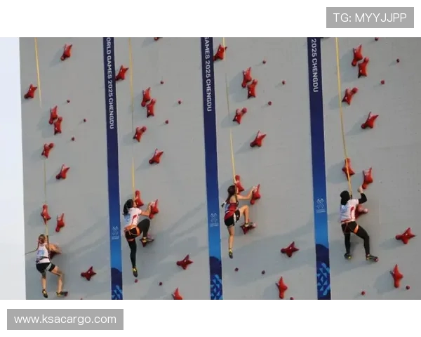 极限运动会评析：北京攀岩队个人能力展现与团队协作的完美结合