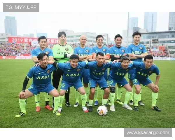 深圳足球队在冠军赛中的团队协作表现分析与启示 深圳足球队在冠军赛中的团队协作表现分析与启示