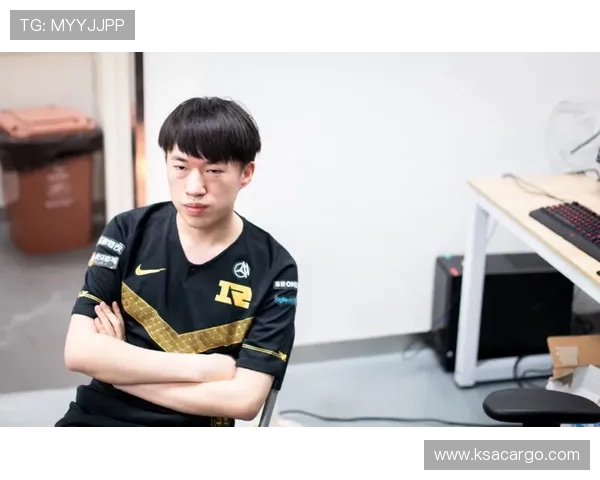 赛后分析TES与RNG对决中的战术意识与团队配合探讨