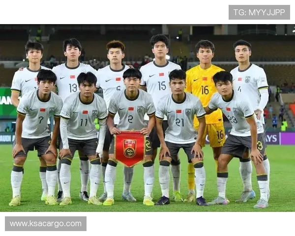 中国田径队在国际赛场上与日本队的激烈对抗与精彩表现分析